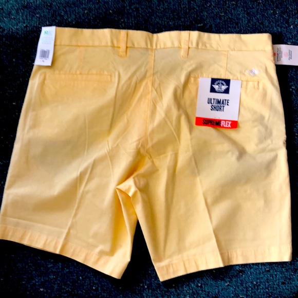 Dockers Ultimate Supreme Flex Shorts 40 - Picture 4 of 8